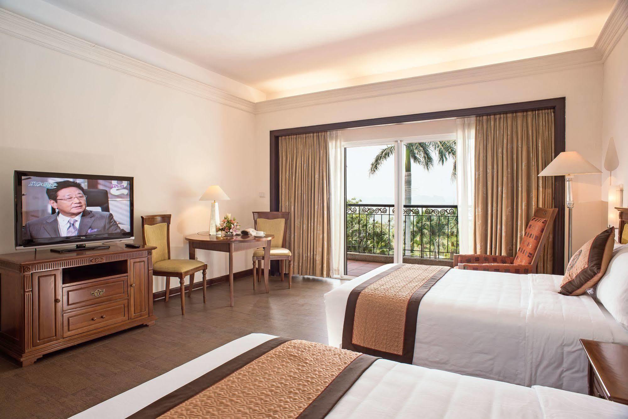 Royal Villas Halong Ha Long Exterior foto